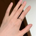 Chic gold-plated ring set featuring a pink enamel clover and shimmering zircon accents - Pink Four-leaf Clover Double Ring Set (J5163)