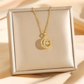 Collana dorata con cuore e luna e zirconi brillanti su tessuto di raso - Cuore di Luna d'Oro (8641)