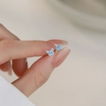 Orecchini a lobo farfalla in argento sterling S925 con ali blu stile minimalista - Argento 925 / Oro Bianco/Colla a Goccia Blu