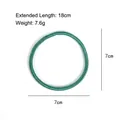 Grünes Feder-Sensorik-Armband zur Entspannung, 7cm Durchmesser und 18cm ausgeklappte Länge - Schlank Gerade Grün / Grün