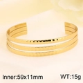 Bracelet jonc ouvert à trois couches ondulées en finition dorée, dimensions 59x11mm - Style Design à Vagues (KB185443-LO)
