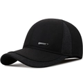 Gefütterte Winter-Baseballkappe für Herren mit Ohrenschutz und Sport-Metallabzeichen - Standhaftes Schwarz