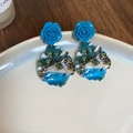 Blue rose earrings with tropical beach landscape pendants in a ceramic tray - Seaside Dolphin Scenery Style (Style 5) / Bright Blue