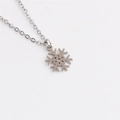 Polierter Edelstahl-Schneeflocken-Anhänger mit zarter silberner Gliederkette für Damen - Silber-3D Schneeflocke