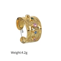 Detail of 18K gold-plated wide band ring with colorful zircons and hammered texture - Vintage Hammered Five-Color Gemstone