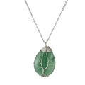 Collana con ciondolo albero della vita in cristallo verde a goccia avvolto in argento - Verde (NSN00406 Avventurina)