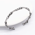 Brazalete de plata vintage para hombre con diseño industrial abierto y minimalista - Trenza de Cuerda Retorcida (Estilo 3) / Plata Antigua