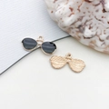 DIY black sunglasses pendant in gold alloy finish for keychains and jewelry making - Sunglasses (17515) / 1 Piece/Pack (21x10mm) / Black