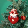 Hanging heart-shaped Christmas snowman ornament in red linen and plaid hat - Christmas Snowman (Heart Button)