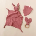 Three-piece baby gift set featuring pink muslin comforter, bib, and wooden teething ring - 30*30 cm / Deep Pink