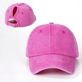 Pfirsichrosa gewaschene Baumwoll-Pferdeschwanz-Baseballkappe mit Metallschnalle - Verstellbar / Fuchsia