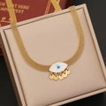 Collana a strati dorata con pendente occhio greco in conchiglia e ciondoli tondi - 1# Collana
