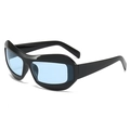 Lunettes de soleil bouclier noires avec verres bleu clair style futuriste Y2K - Monture Noire Verres Bleus