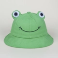 Green frog bucket hat with cute 3D eyes and embroidered smile for sun protection - Adult / Green
