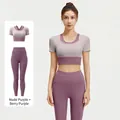 Tweeledige yogaset voor dames met crop top en legging in lavendel en bessenpaars - S / Boven- En Onderstuk / Nude Paars + Nude Paars