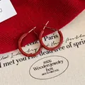 Dunkelrote unregelmäßige Ohrstecker mit Wellenmuster und künstlerischer Textur - 86# 925 Sterling Silber Ohrstecker - Weinroter Reif mit Wellenstruktur
