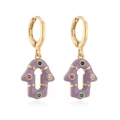 Detailansicht der vergoldeten Hamsa-Hand-Ohrringe mit lila Emaille und bunten Steinen - 42208-Hamsa Hand / Lila