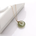 Collana con ciondolo in giada Hetian e catena in acciaio inossidabile placcata oro 18K - 15MM (Con collana) / Ciano