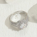 Elegante S925 sterling zilveren verlovingsring met ronde zirkoon en dubbel halo-ontwerp - US6 / Ronde Zirconia Stijl (JZ0227)