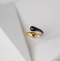 Minimalist teardrop open ring with black enamel finish in 18K gold plated stainless steel - US 6 / Black