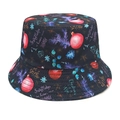 Détail d'un chapeau bob noir avec texte de Noël et motifs de flocons de neige - M (56-58cm) / Noir