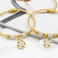 Bracelet doré en maille tressée avec perles en strass et breloques de fleurs élégantes - Fleur