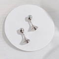 Boucle d'oreille perle en argent sterling S925 en forme de trompette sur support blanc - Clou d'Oreille Or Blanc Base Perle