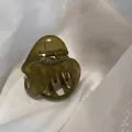 Pinza per capelli a squalo verde oliva traslucida con molla in metallo per donne - Verde