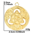 Macro del ciondolo nodo della strega placcato oro 18k con dettagli su peso e misure - Colore Oro - Solo Ciondolo