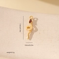 Pendentif serpent doré avec pierre rouge montrant les dimensions 1,9cm et le poids 0,1g - Style Serpent Pierre Rouge en Goutte (MYYX00692) / Or-Zirconia Rouge