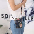 Vertical mini crossbody phone bag with dark blue vintage rose floral pattern - Black Flower