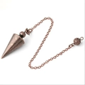 Antikes Bronze-Metallpendel in konischer Form mit verzierter Kette und Kugelgriff - Stil 31