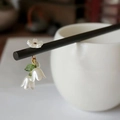 Elegant wood hair pin with white shell flowers and lily of the valley pearl tassels - White Water Chestnut (Wooden)
