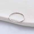 Bague géométrique minimaliste en acier titane avec finition argentée polie pour un style punk - US 5 / Couleur Acier