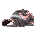 Gorra de béisbol camuflaje rosa y negro con bordado 3D beauty y visera desgastada - Rosa (Bordado Camuflaje)