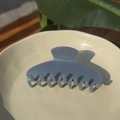 Minimalist Morandi blue matte shark hair claw clip in a jelly resin finish for women - Haze Blue