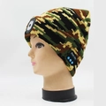 Camo knitted hat with integrated LED light and wireless Bluetooth speakers - 4-LED Bluetooth Style / Camo Yellow