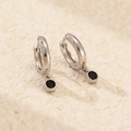 Pendientes de aro de plata de ley S925 con piedra de circón negro redonda colgante - Platino (Circonita Negra)