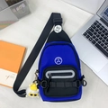 Bolso bandolera azul y negro para niños en nailon con tira reflectante y colgante - Azul (Sin Colgante)