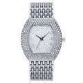 Montre argentée pour femme avec lunette en strass et cadran à chiffres romains - Argent