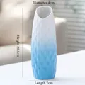 Modern white to blue gradient ceramic vase with scale texture, height 20.5cm - Lianyi (Blue) 21cm