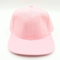 Detailed front view of pink flat brim hip-hop cap featuring six-panel twill cotton - One Size / Pink