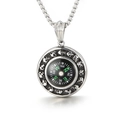 Pendentif boussole en acier inoxydable argenté avec relief tête de mort - Pendentif Boussole Crâne Argent (KP55736-BD)