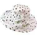 Eleganter weißer Sonnenhut aus Organza für Damen mit schwarzen Punkten und Netzblume - Einheitsgröße / Gebrochenes Weiß
