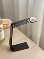 Minimalistischer schwarzer Apple Watch Ständer aus Edelstahl für die Ladestation - Edelstahl Schwarz