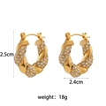 Créoles torsadées dorées avec détails en zircone et dimensions de 2,5 cm de hauteur - Grand Or - Strass