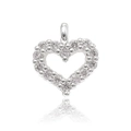 Pendentif cœur argenté avec zircons incrustés sur fond blanc avec reflet net - Cœur à Boucle Unique / Argenté