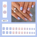 Coffret de 24 faux ongles courts bleus à motif vagues au style océanique épuré - W875 Vague Bleue (Avec Colle)