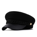 Berretto newsboy nero retrò con dettaglio catena e visiera in pelle su sfondo bianco - 56-59CM Regolabile / Nero