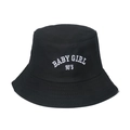 Zwarte katoenen vissershoed met wit Baby Girl 90's borduursel op de voorkant - 58cm / Zwart (BABY GIRL 90'S)